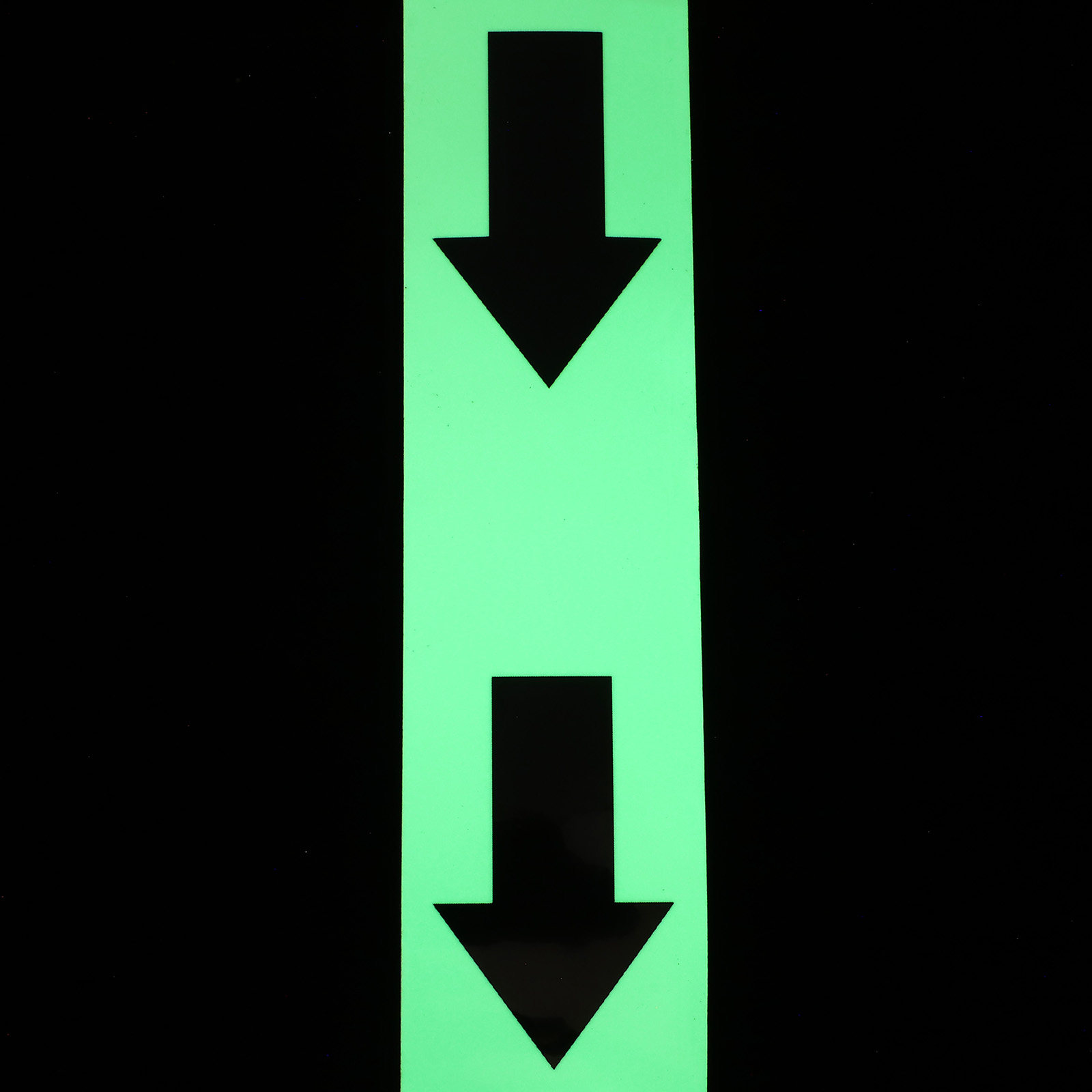 暗闇で光る矢印テープ、反射素材を使用した方向指示用床マーキン - Emergency Exit Sign のレビューと価格
