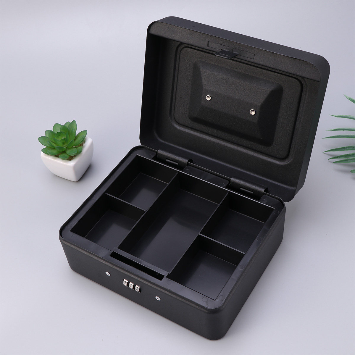 頑丈な金属製キャッシュボックス。組み合わせロックによるセキュ - Lockbox Key Secure のレビューと価格